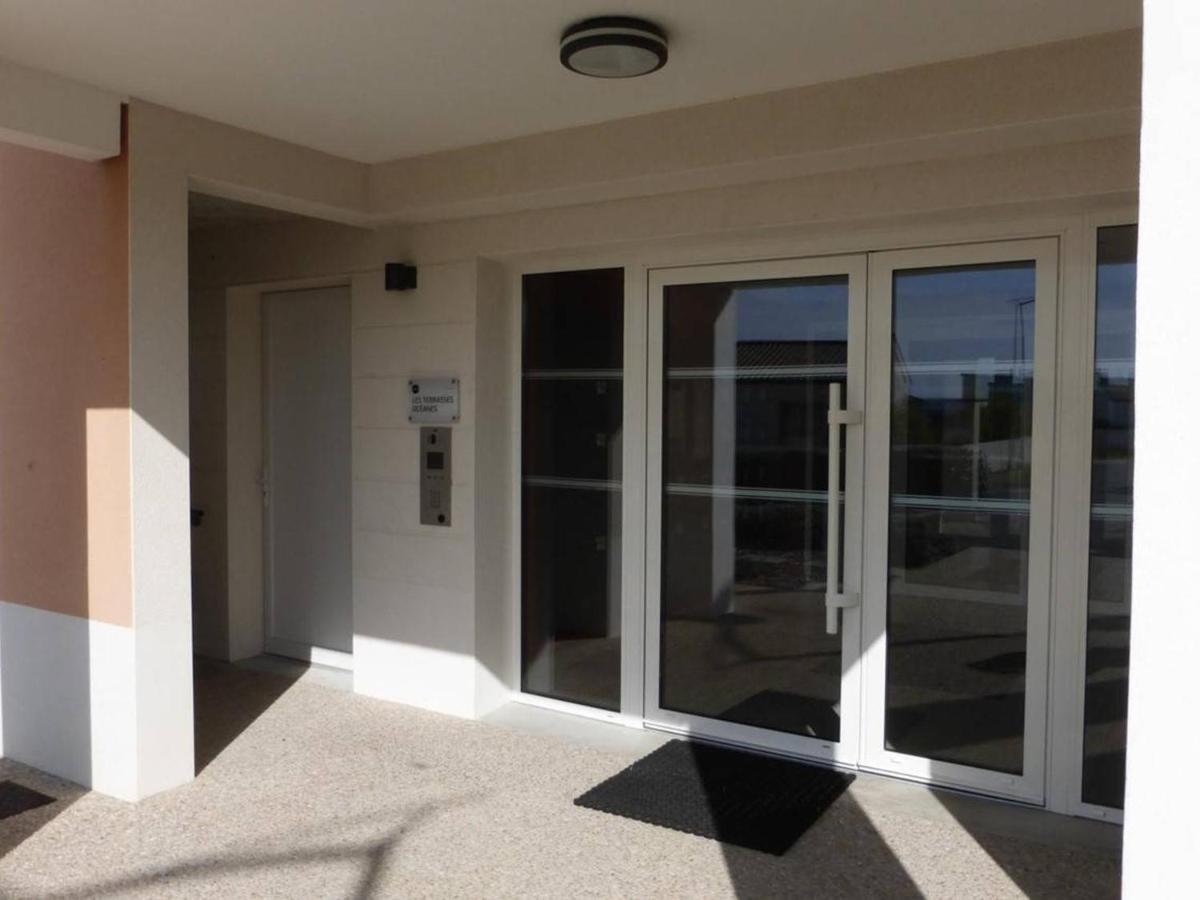 Appartement 2 Pieces Avec Balcon, Parking Et Proche Plage A Saint-Gilles-Croix-De-Vie - Fr-1-224-587 מראה חיצוני תמונה