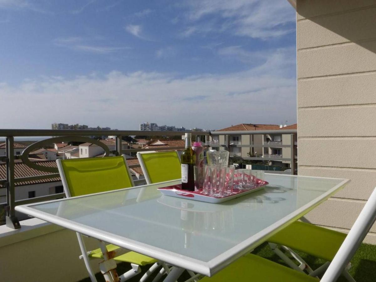 Appartement 2 Pieces Avec Balcon, Parking Et Proche Plage A Saint-Gilles-Croix-De-Vie - Fr-1-224-587 מראה חיצוני תמונה